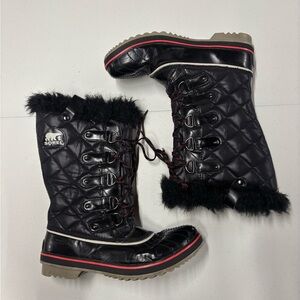 Sorel Tofino Cate Women's Black Quilted Waterproof Fur-Trim Winter Boots Size 11
